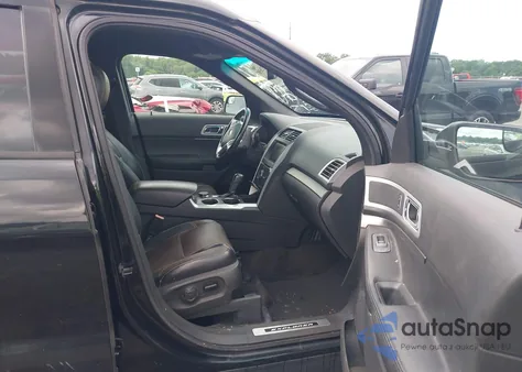 2013 Ford Explorer Sport z USA, uszkodzony, nr VIN 1FM5K8GT4DGB29320